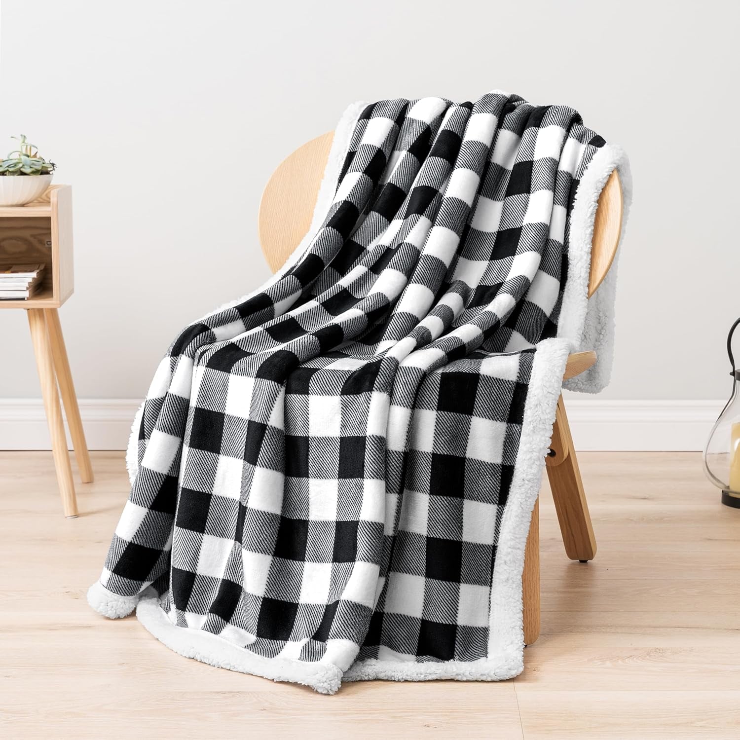 Black & White Buffalo Plaid Sherpa Bed Blanket - King, Plush Checkered Fleece & Flannel, Warm Winter Blanket for Couch & Sofa, 90X108